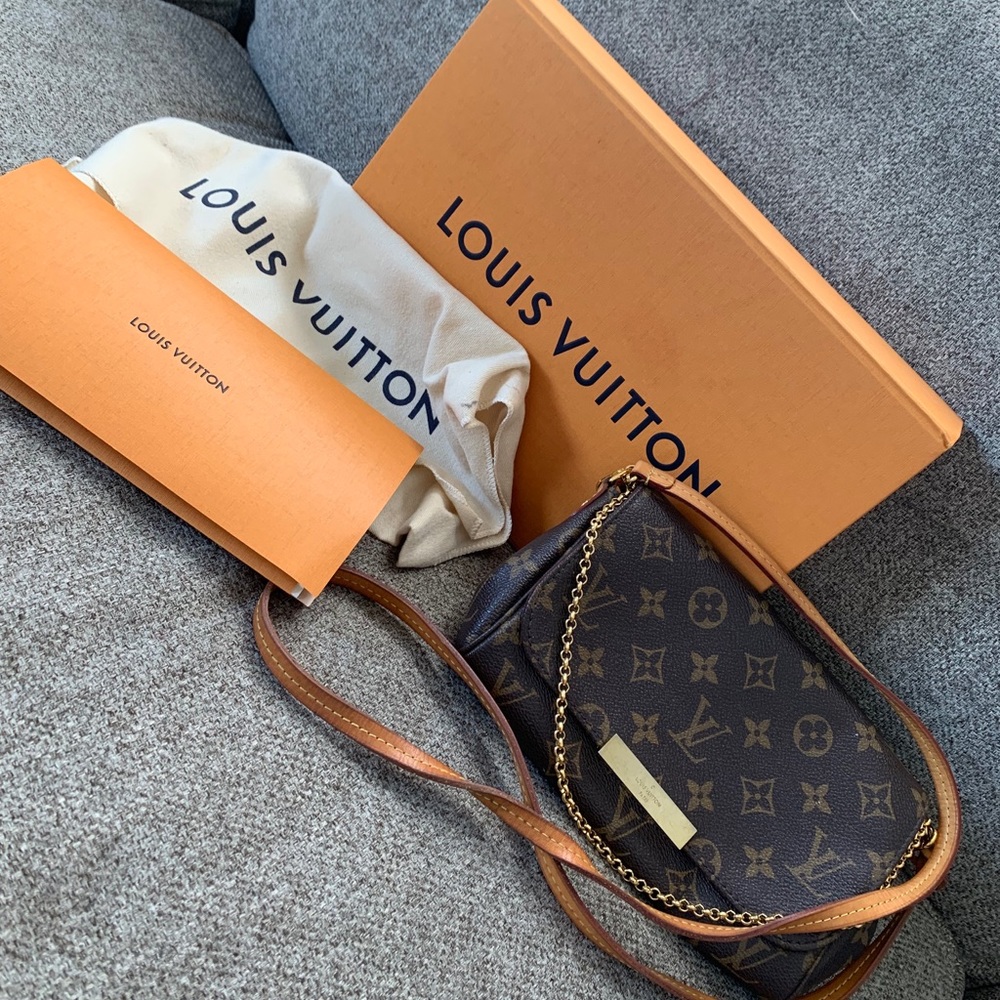 Louis Vuitton Favorite PM